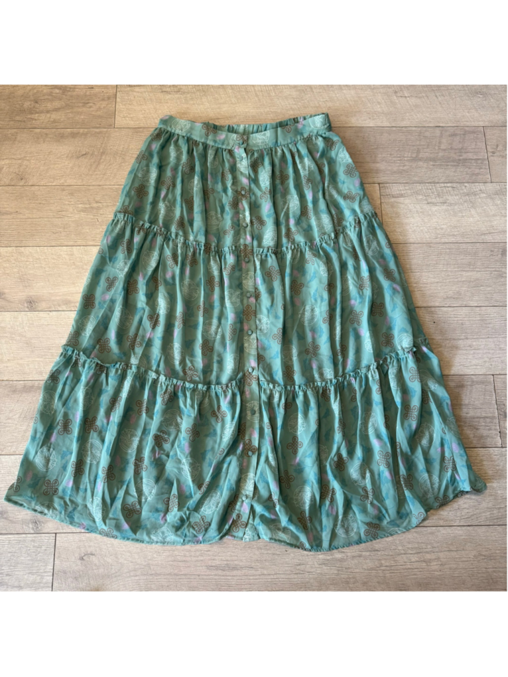 Women’s Outlander The Series Hot Topic Exclusive Size 1 Green Tiered Maxi Skirt